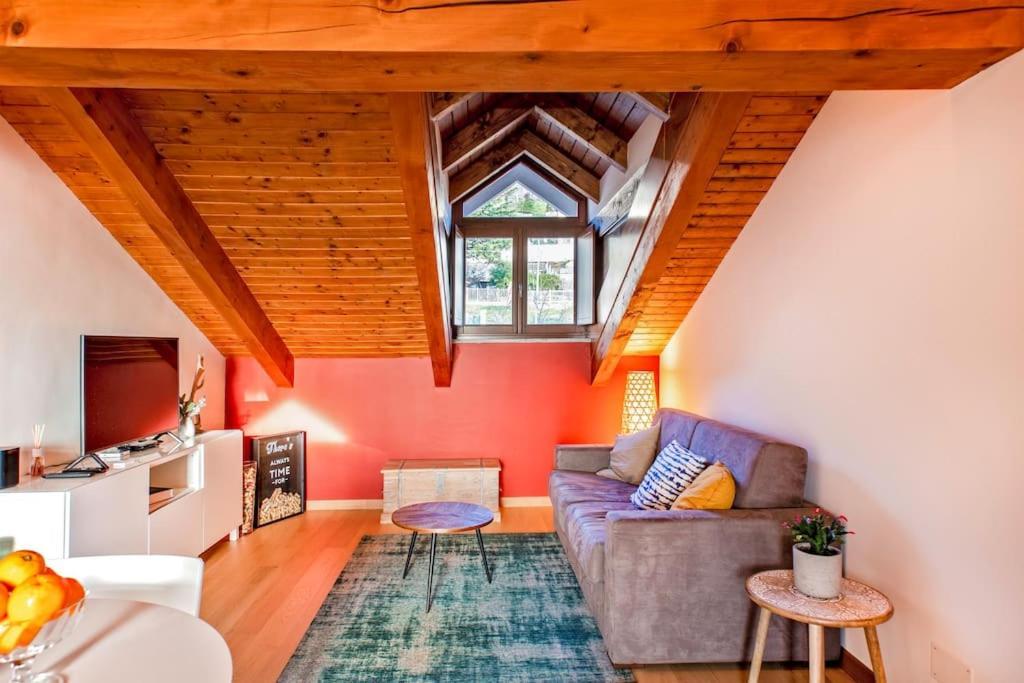 Charming 2.5Room Flat In Center Of Monforte dʼAlba Exterior foto